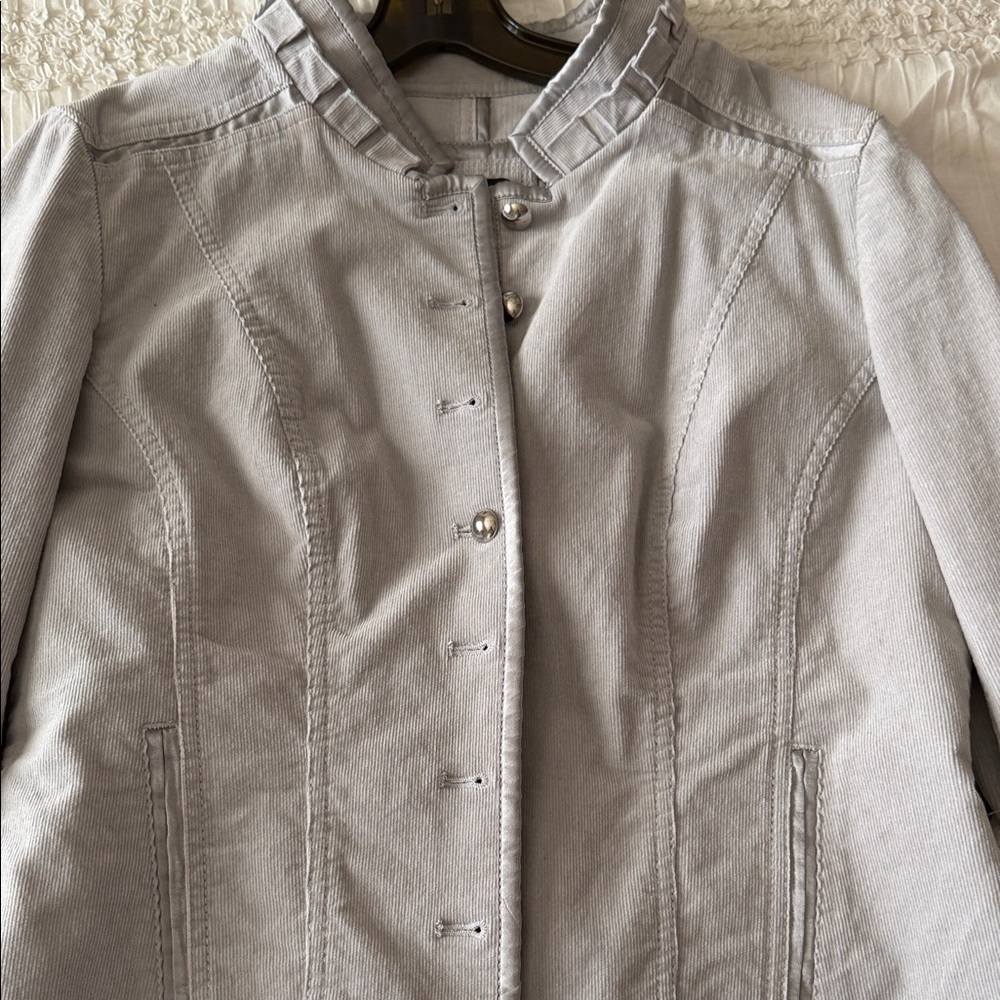 Chic Ruffled Gray Blazer - Picture 12 of 12